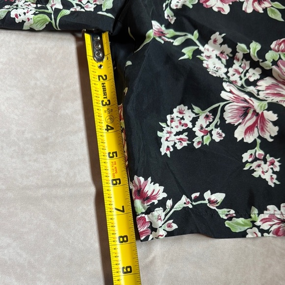 Vintage Hattie Carnegie 100% Silk Pleated Shorts Small Flowy Boho High Waist - Picture 12 of 14